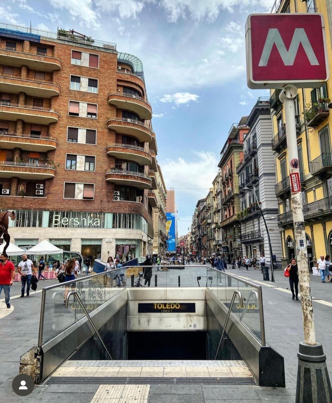Casa Vacanza La Spagnola Napoli Ngoại thất bức ảnh