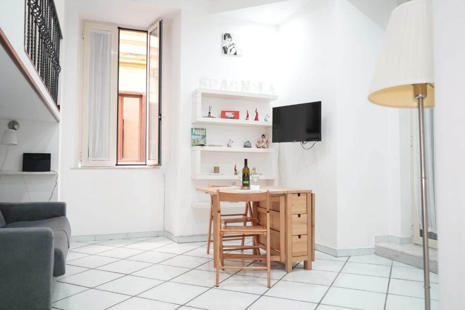 Casa Vacanza La Spagnola Napoli Ngoại thất bức ảnh