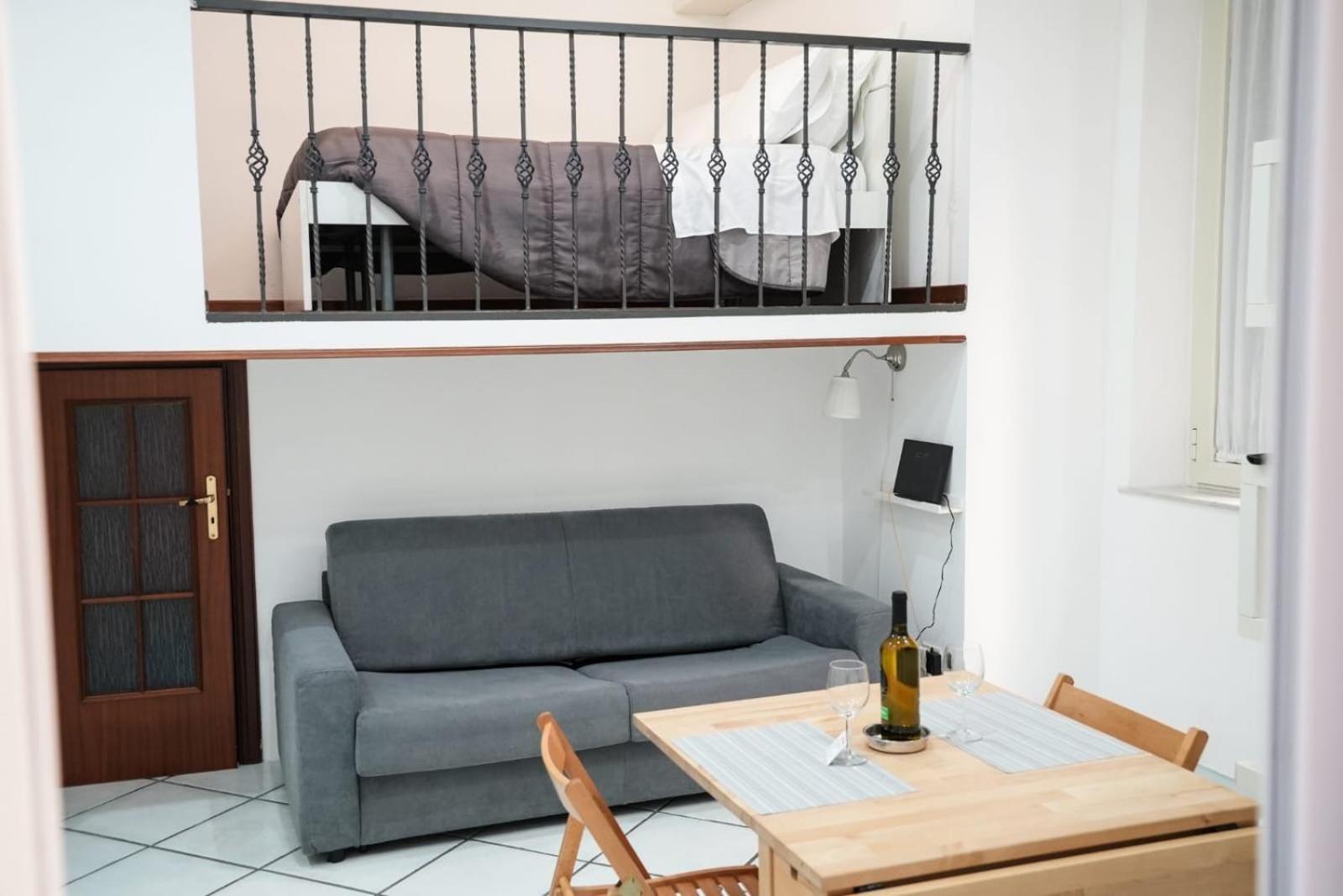 Casa Vacanza La Spagnola Napoli Ngoại thất bức ảnh